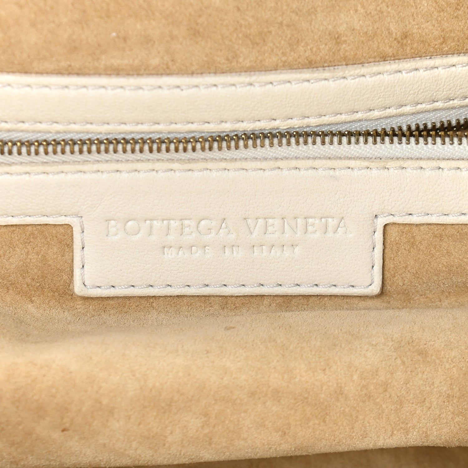 Bottega Veneta Nappa Intrecciato Montaigne Bag White 6 of 10
