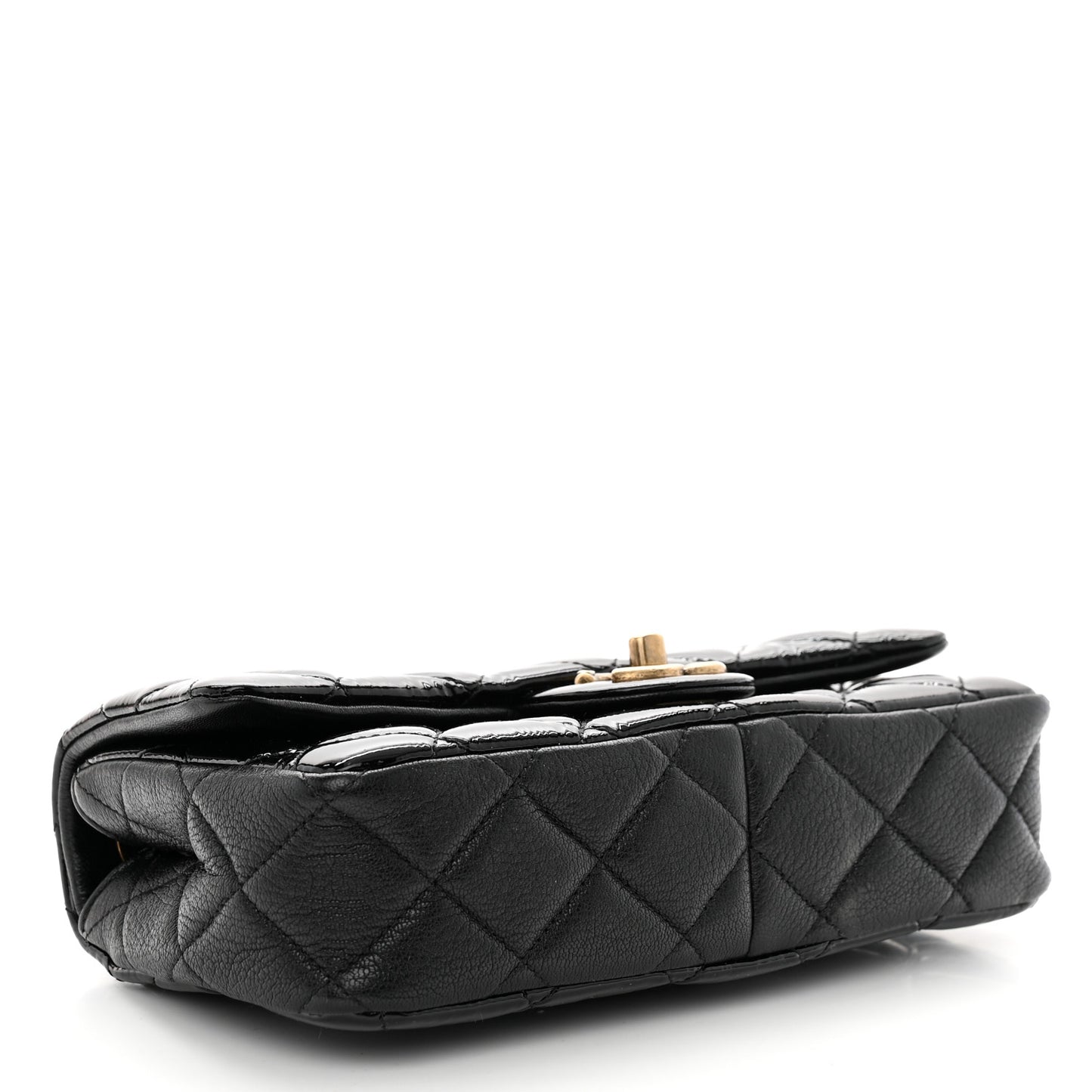 Patent Goatskin Quilted Small CC Eyelet Flap Black