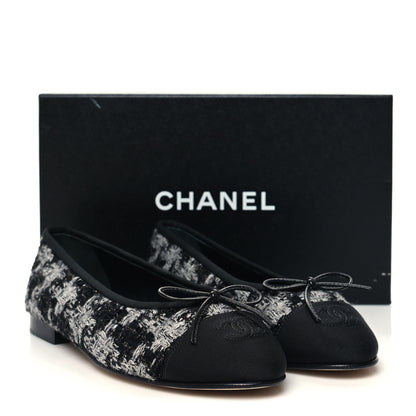 Chanel Tweed Grosgrain Cap Toe Ballerina Flats 38 Black White 9 of 9