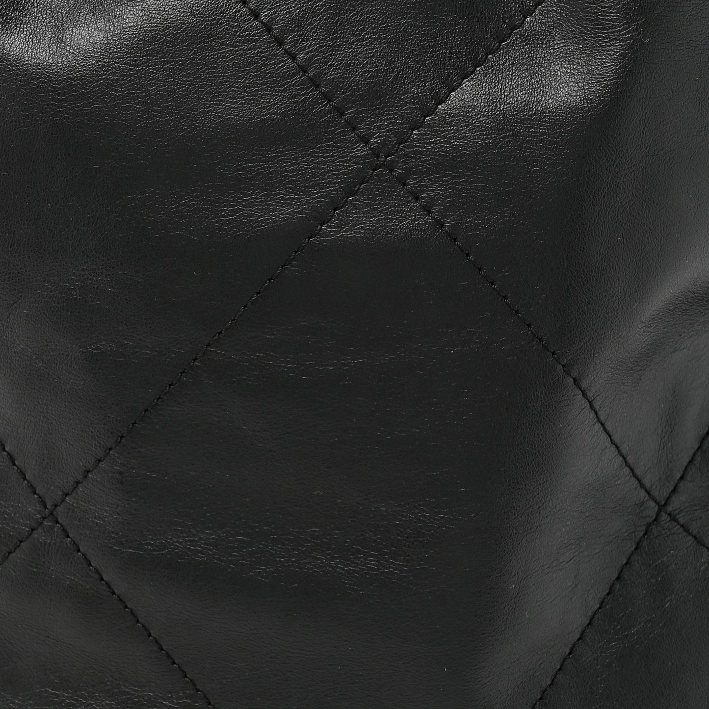 Shiny Calfskin Quilted Chanel 22 So Black