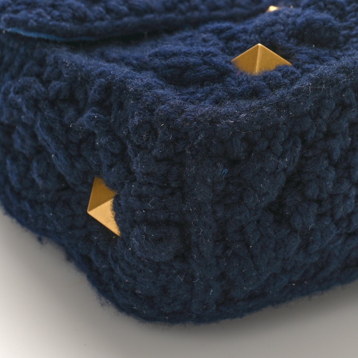 Cashmere Medium Roman Stud Shoulder Bag Marine