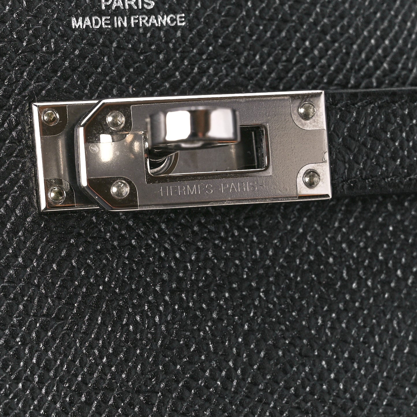 Epsom Kelly Longue Wallet Black