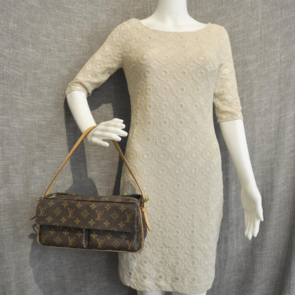 Louis Vuitton Monogram Viva-Cite MM 4 of 10