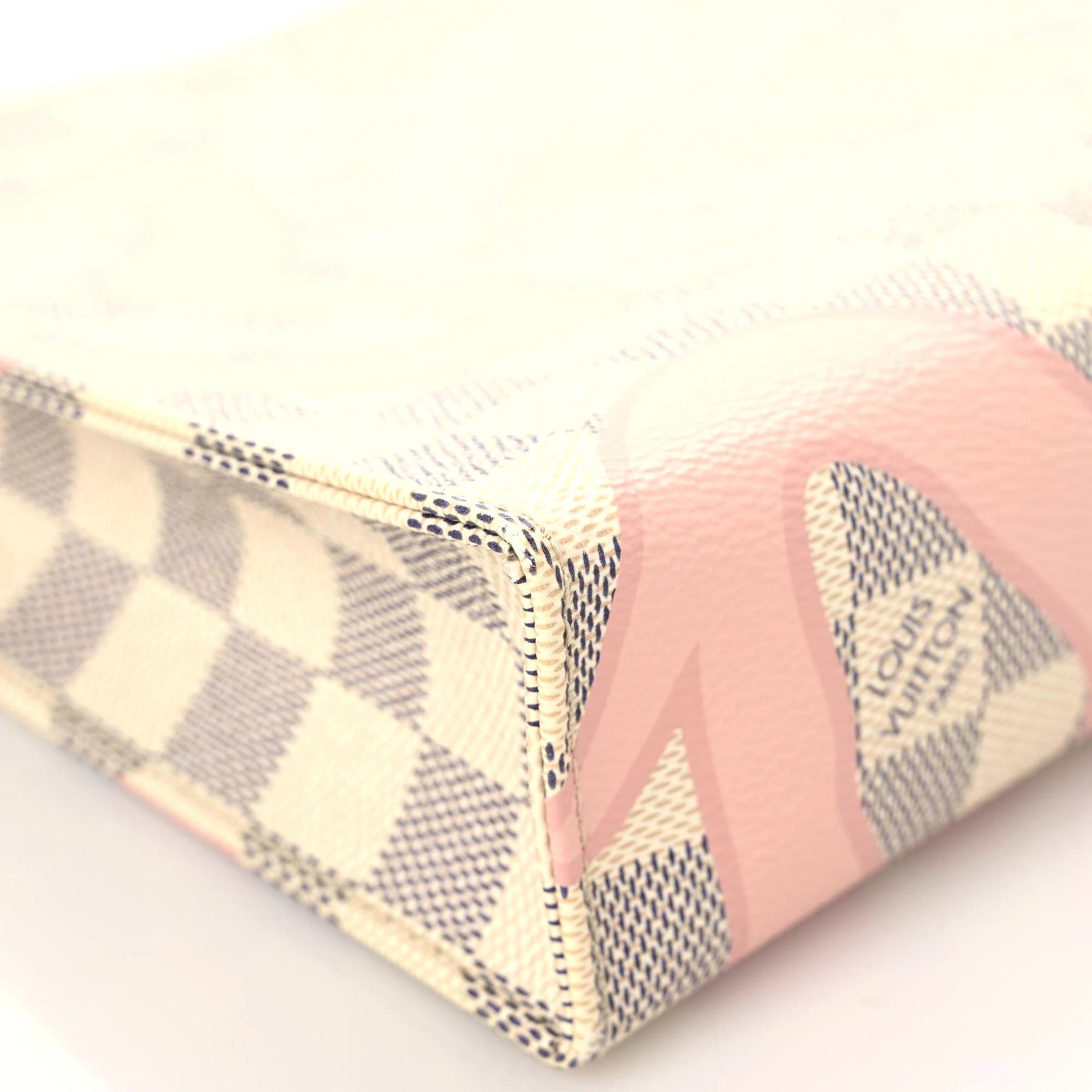 Louis Vuitton Damier Azur Tahitienne Toiletry Pouch 26 5 of 10