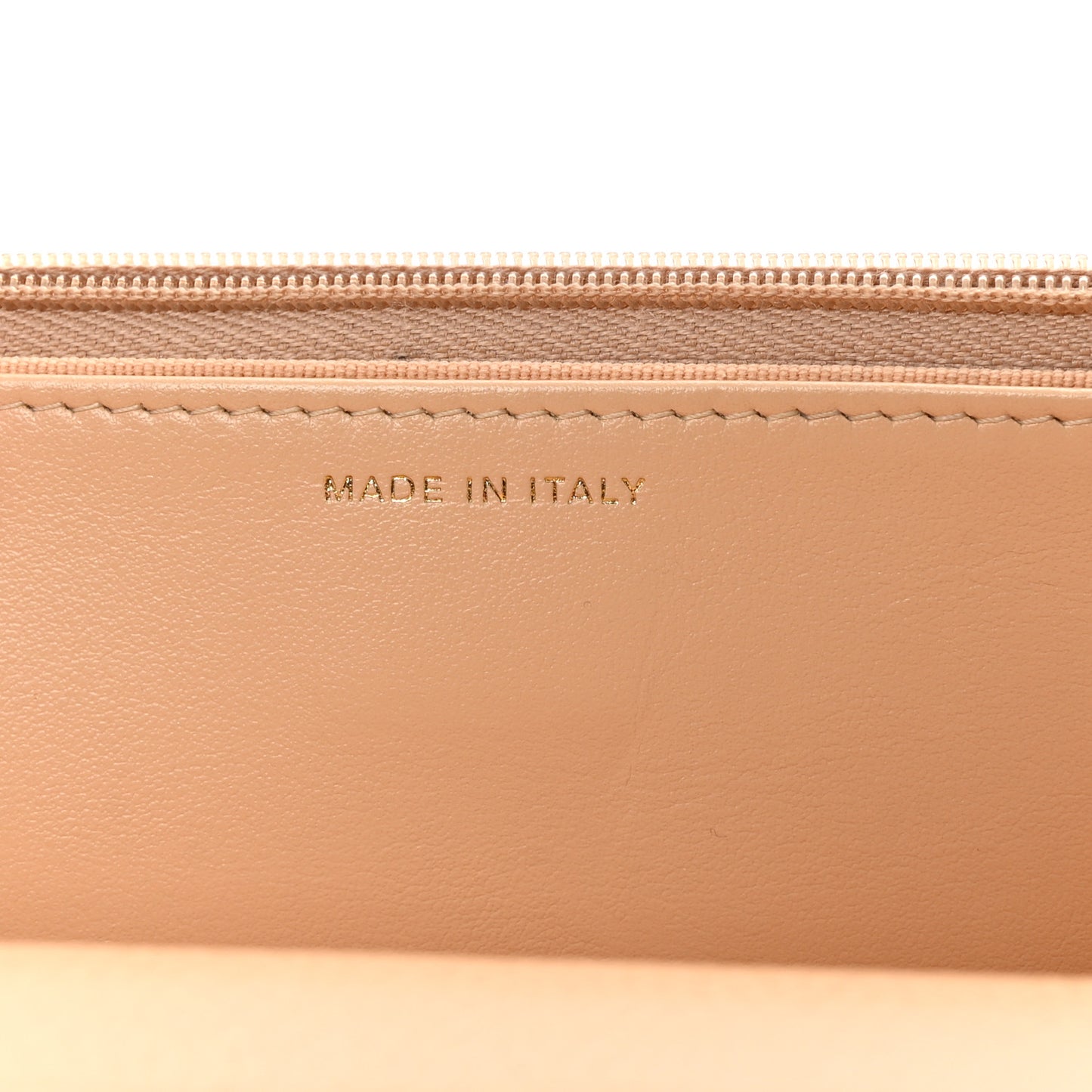 Caviar Quilted Wallet on Chain WOC Beige