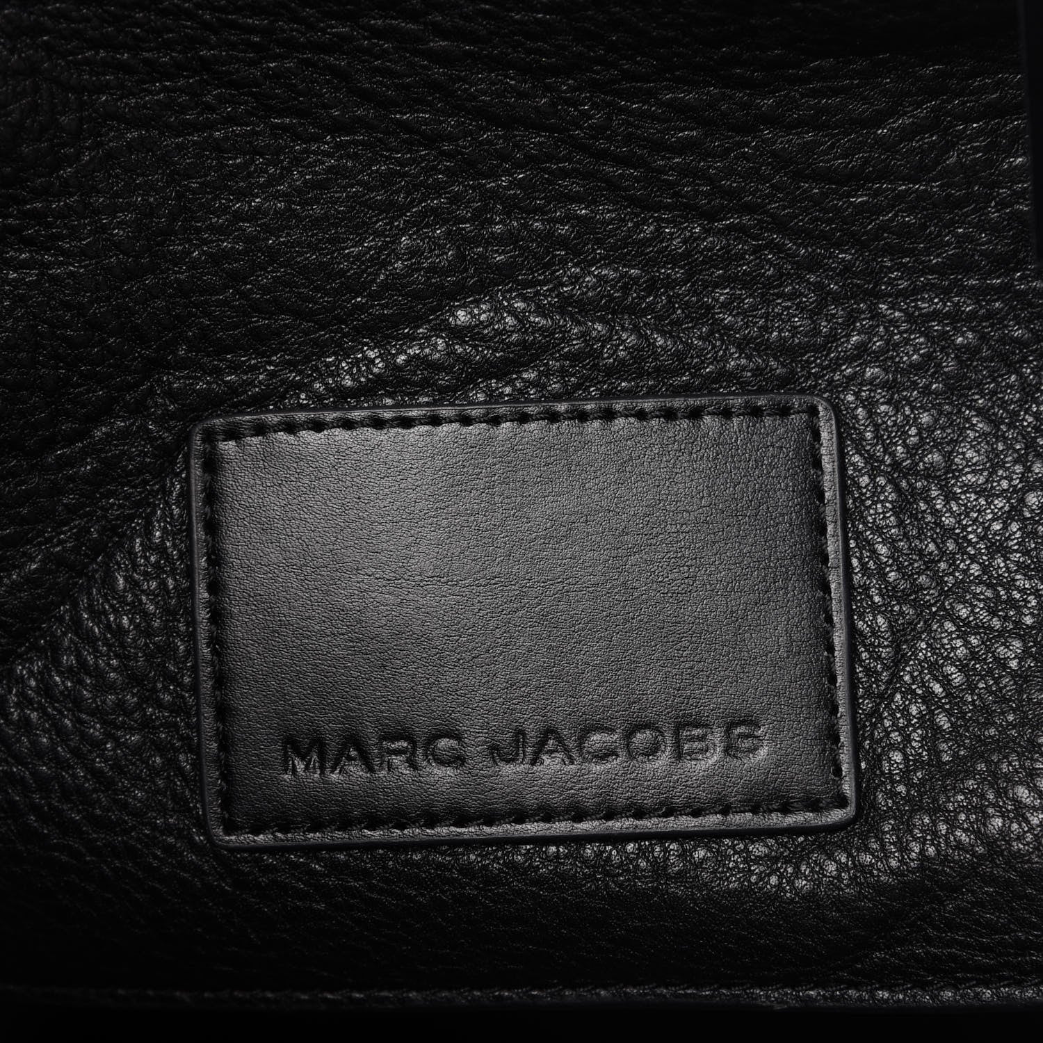 Marc Jacobs Grained Calfskin The Tag Tote Black 8 of 10