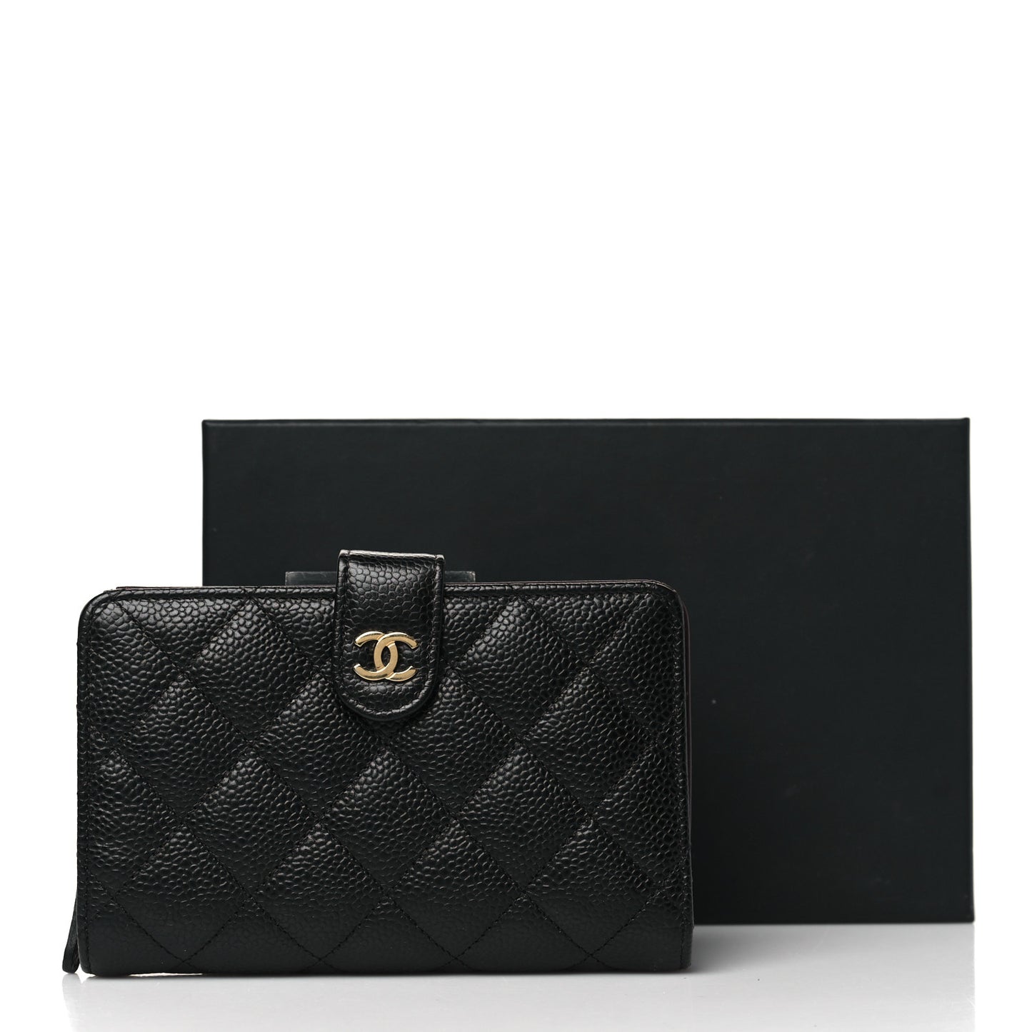 Caviar Quilted Zipped Pocket Wallet Black