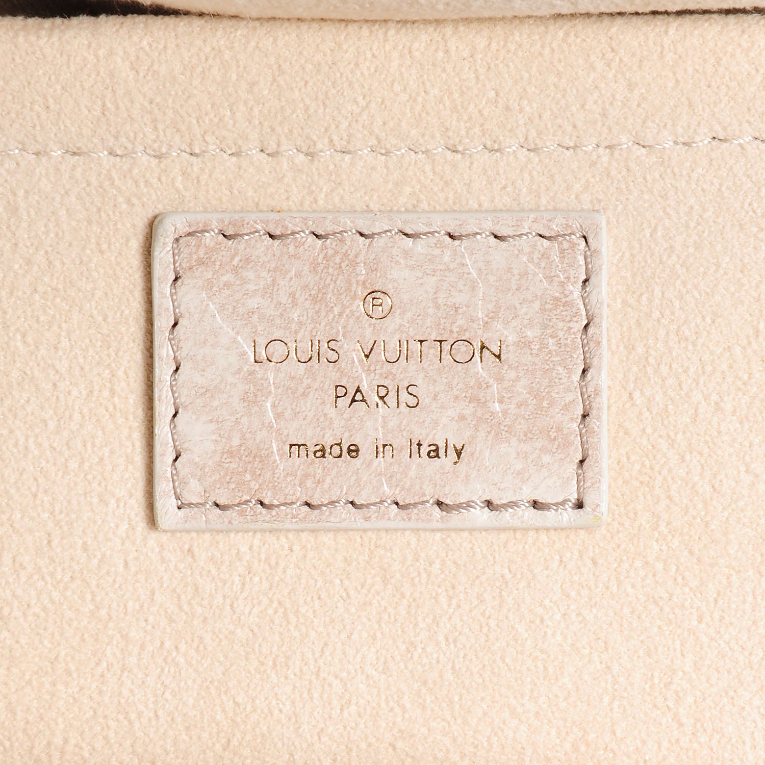 Louis Vuitton Lambskin Olympe Nimbus Cirrus Ecru 8 of 9