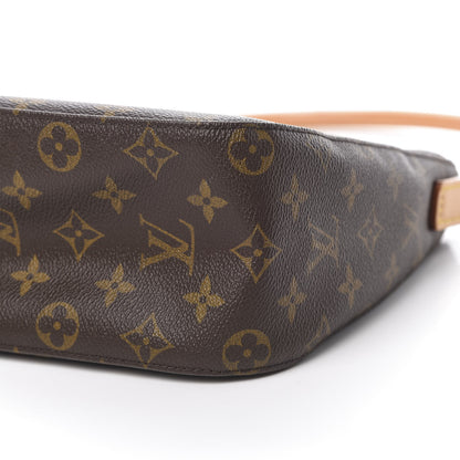 Louis Vuitton Monogram Looping MM 10 of 11