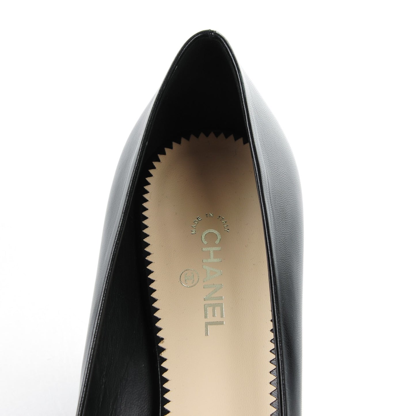 Lambskin Satin Pearl Pumps 40 Black