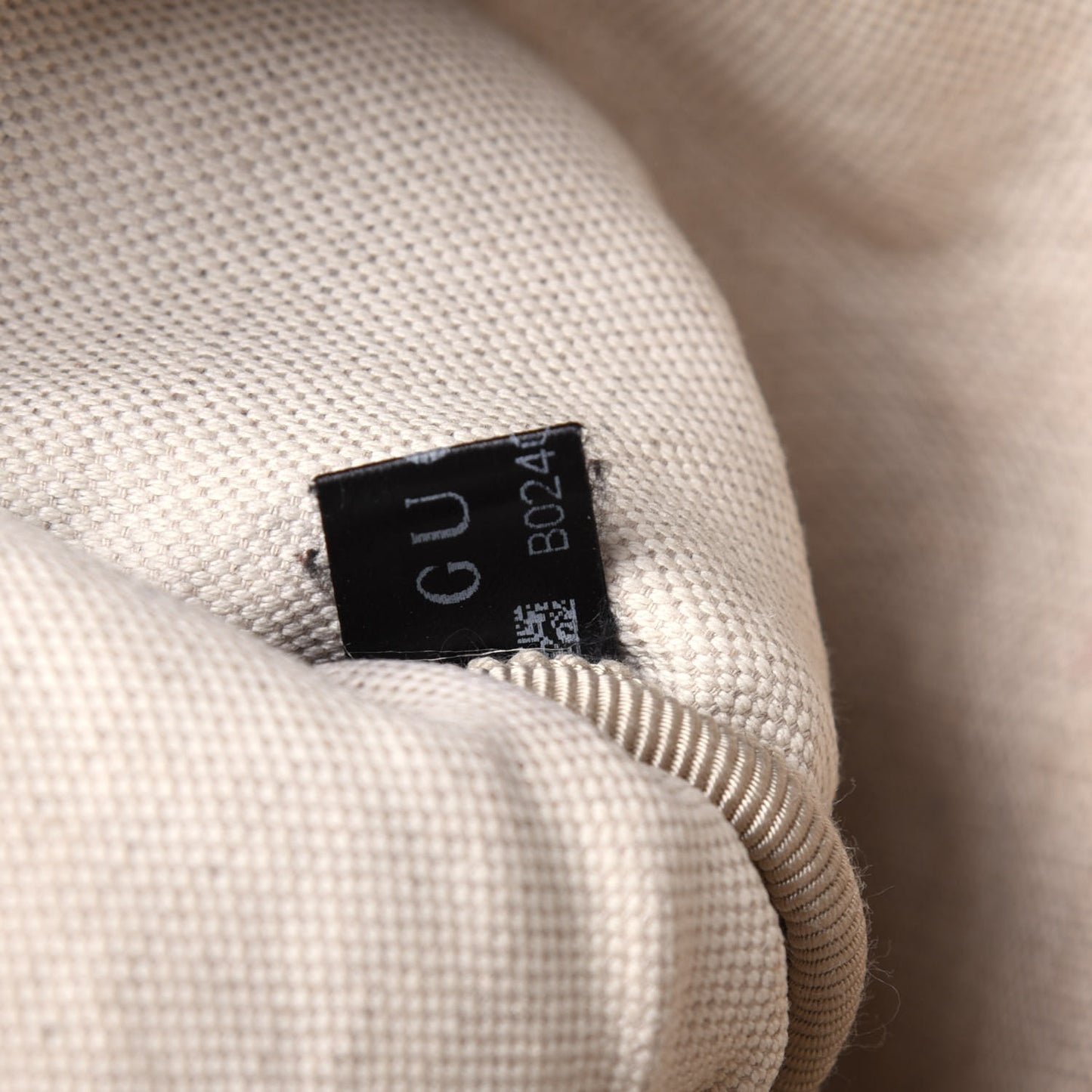 Grained Calfskin Logo Belt Bag Black