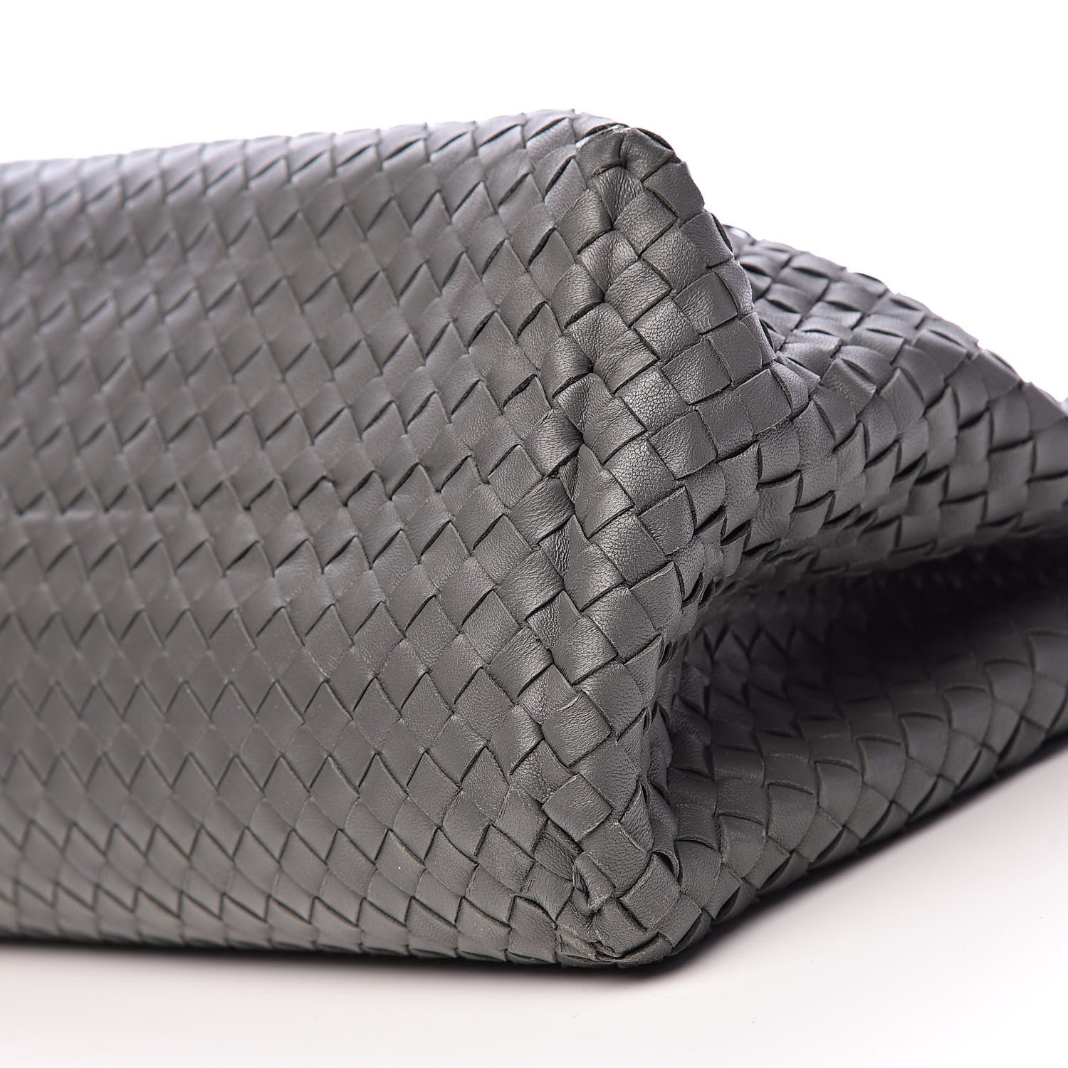 Bottega Veneta Nappa Intrecciato Large Classic Chain Strap Tote Light Grey 13 of 16