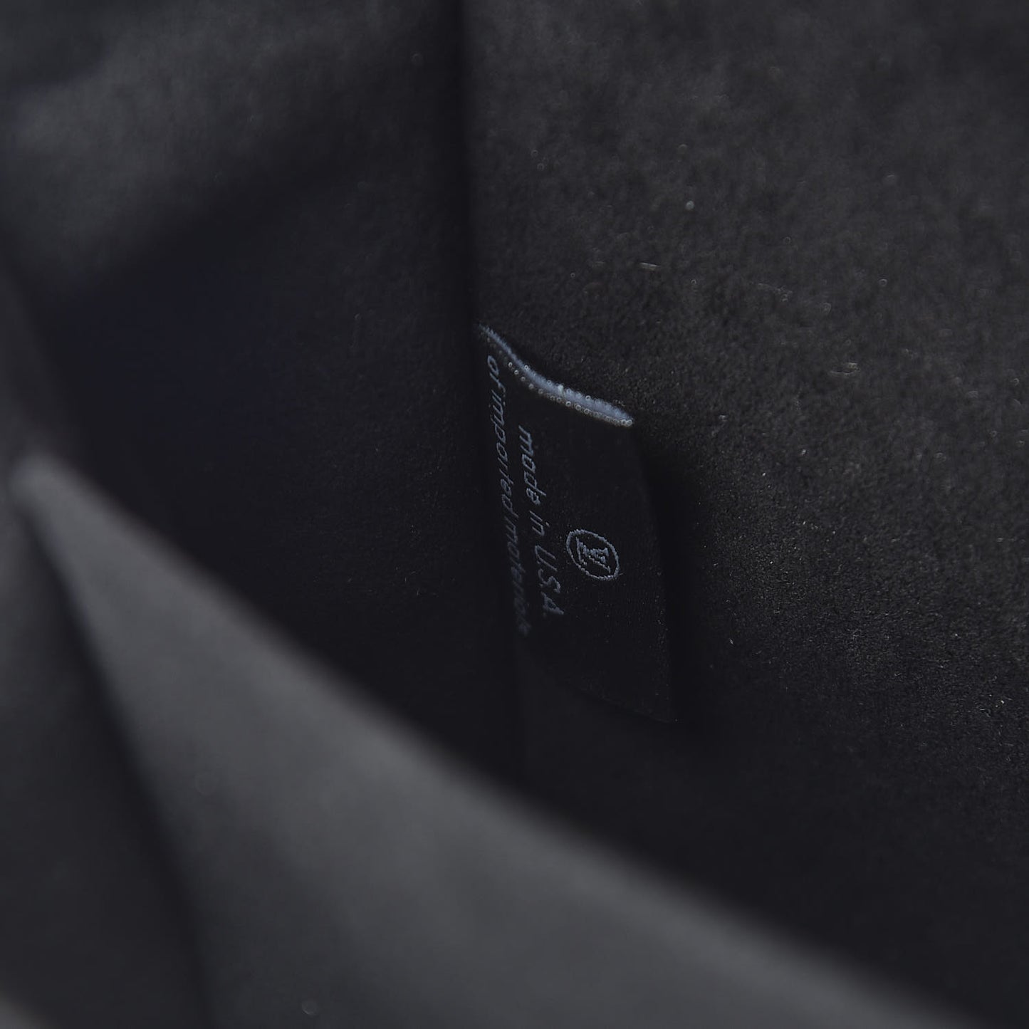 Reverse Monogram Pochette Metis