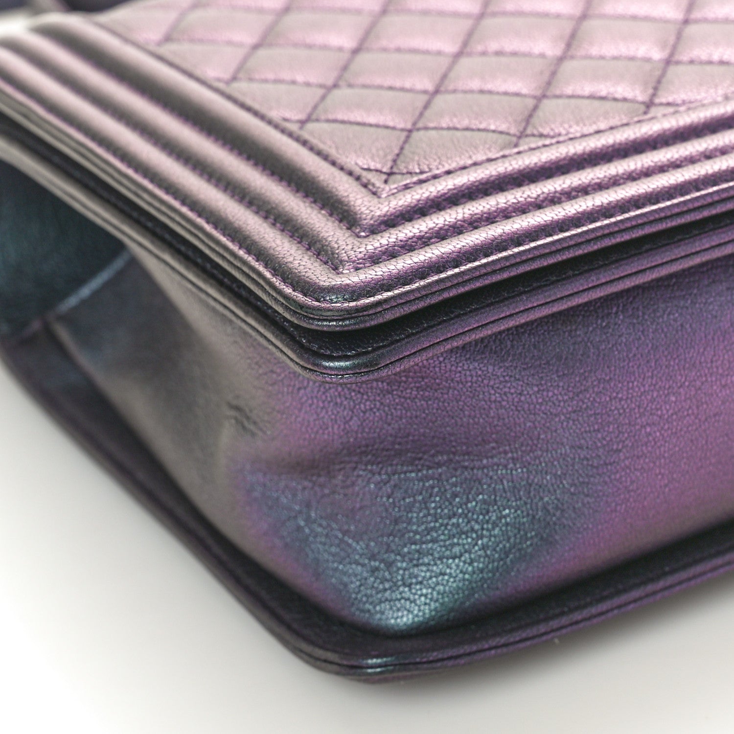 Chanel Iridescent Goatskin Quilted New Medium Boy Flap Purple 9 of 10