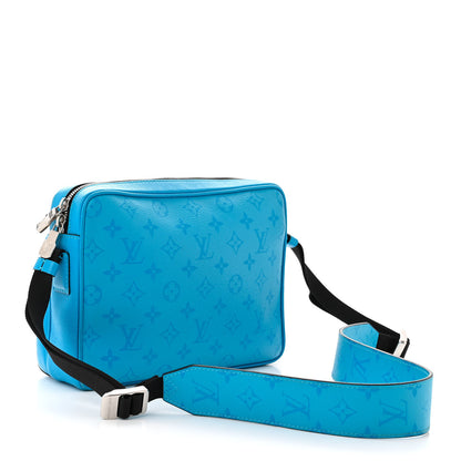 Louis Vuitton Taigarama Outdoor Messenger Blue Lagoon 3 of 11
