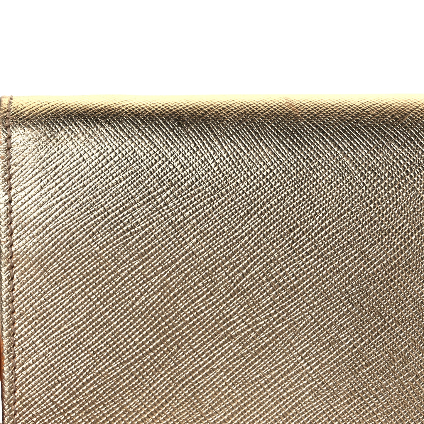 Saffiano Lux Sound Wallet On Chain Platino