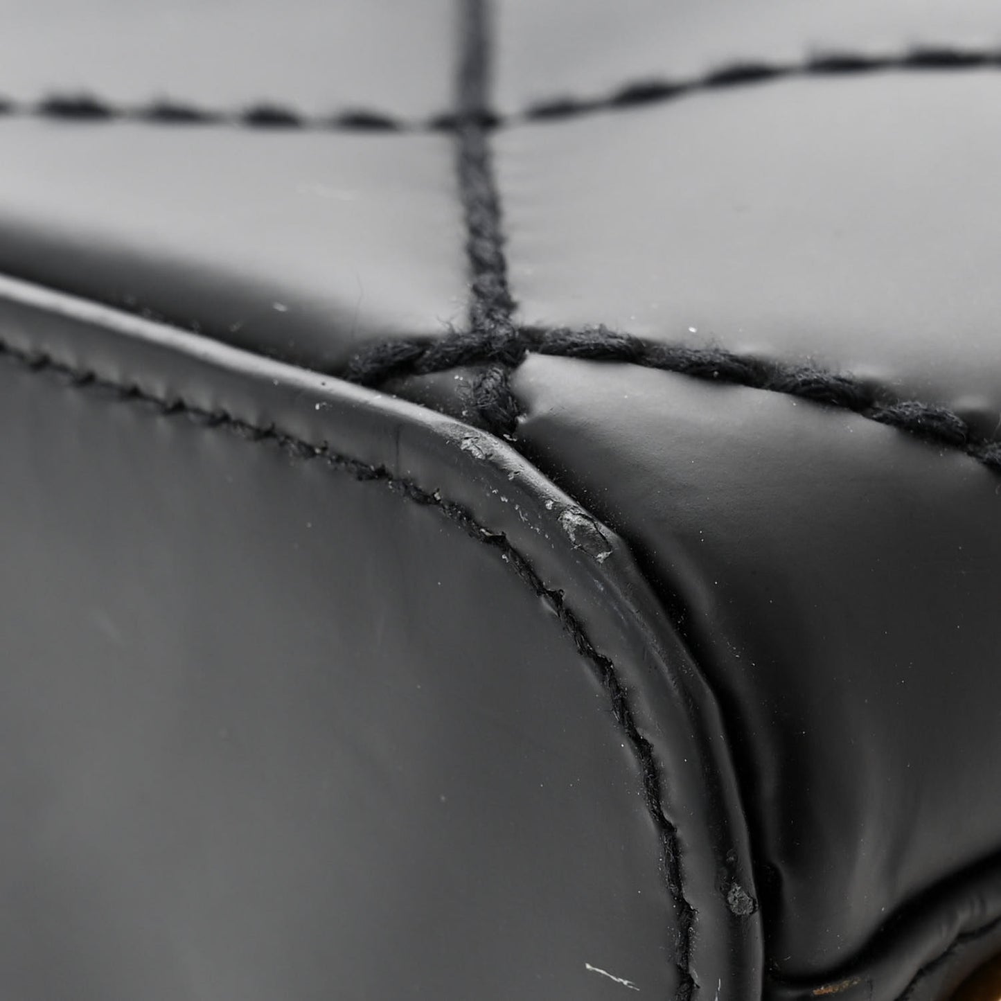 Calfskin Stitch Surpique Bowler Black