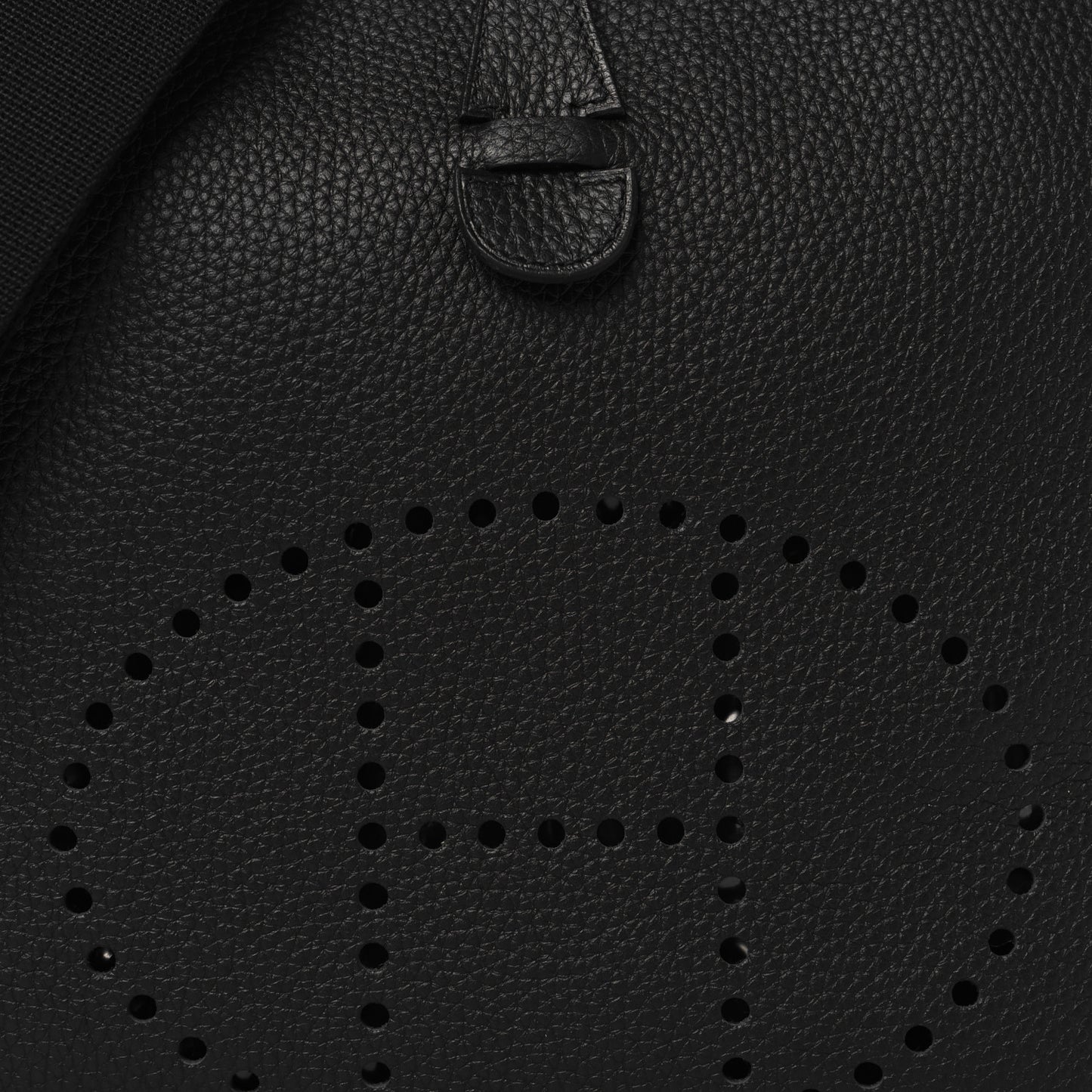 Taurillon Clemence Evelyne III PM Black