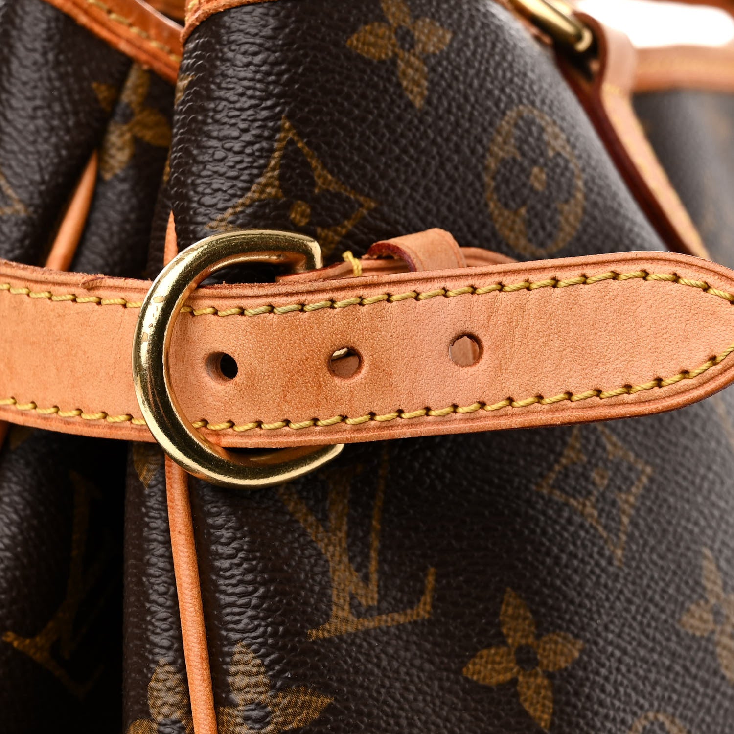 Louis Vuitton Monogram Batignolles Horizontal 13 of 17