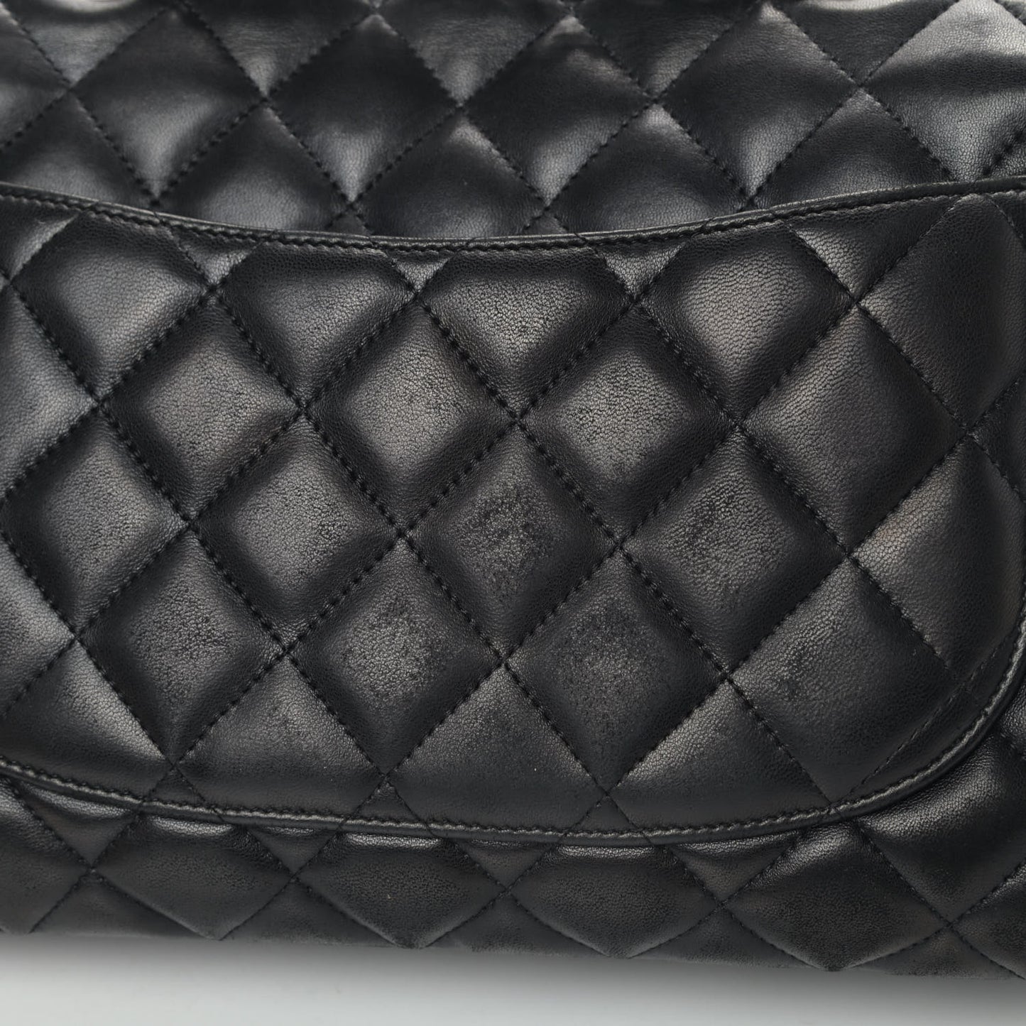 Lambskin Quilted Jumbo Single Flap Black