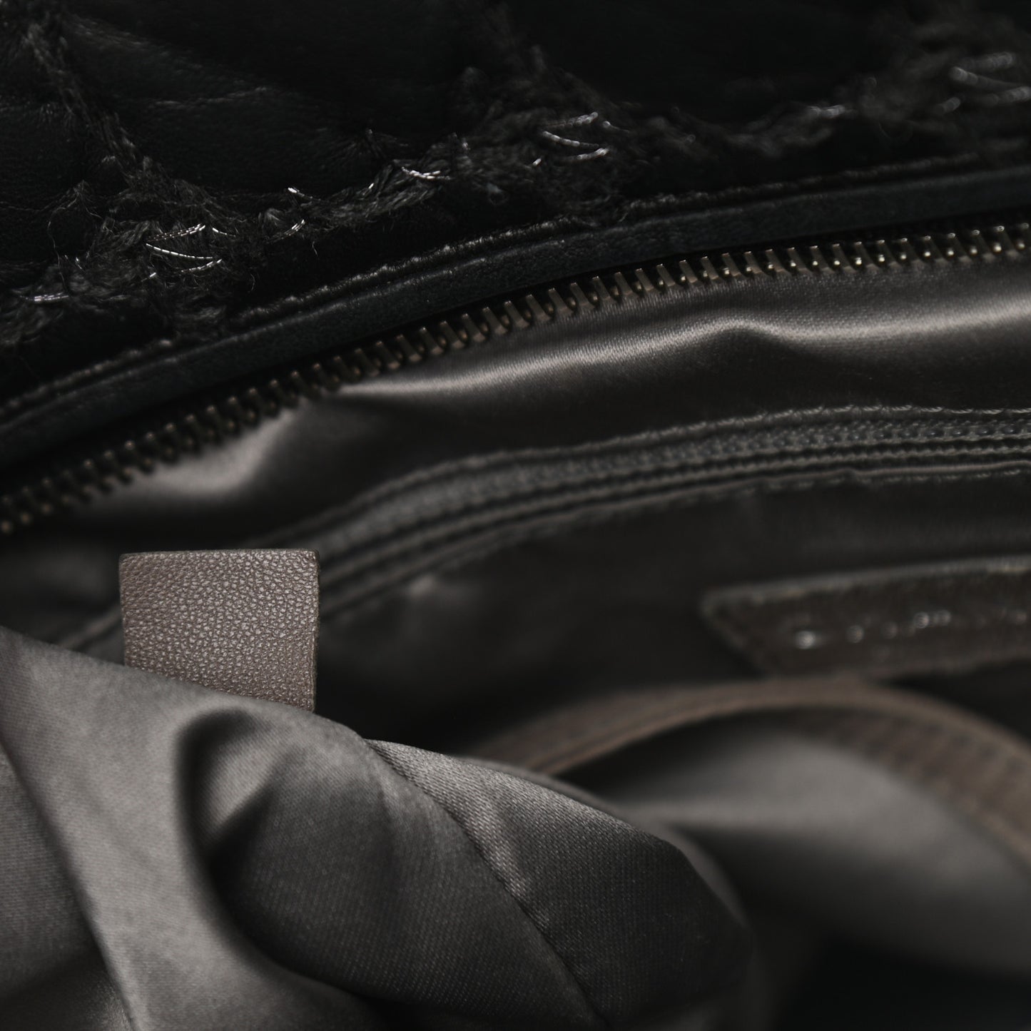 Lambskin Tweed Double Stitch Tote Black