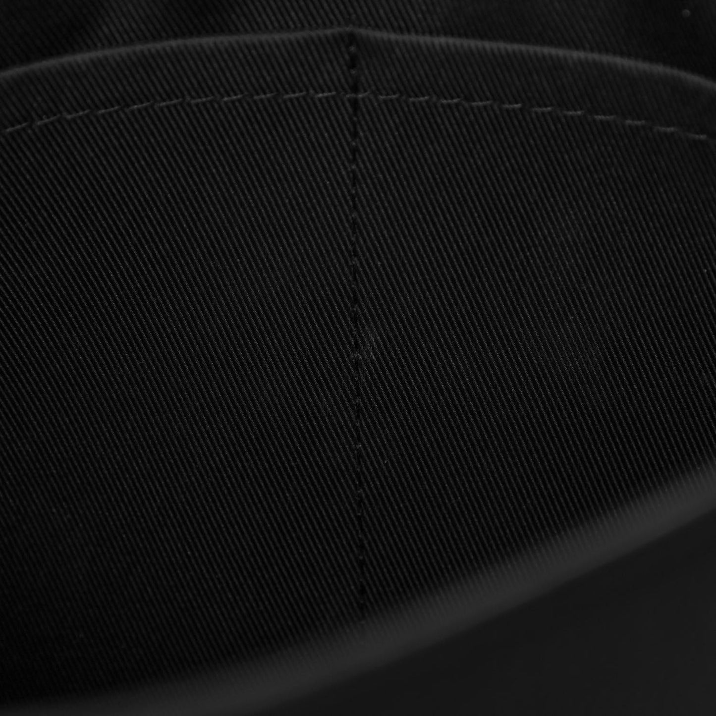 Calfskin Aerogram Messenger Black