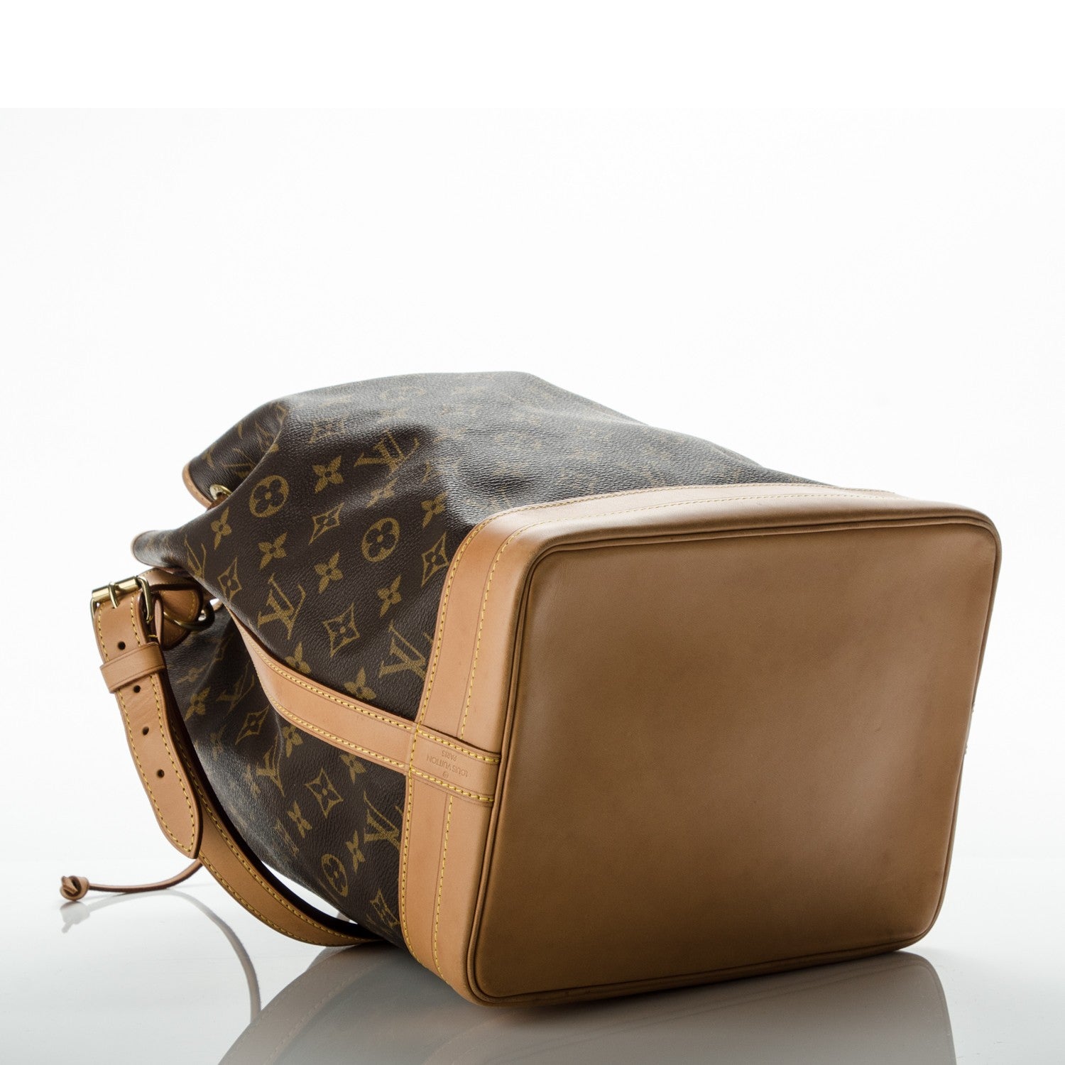 Louis Vuitton Monogram Noe 4 of 8