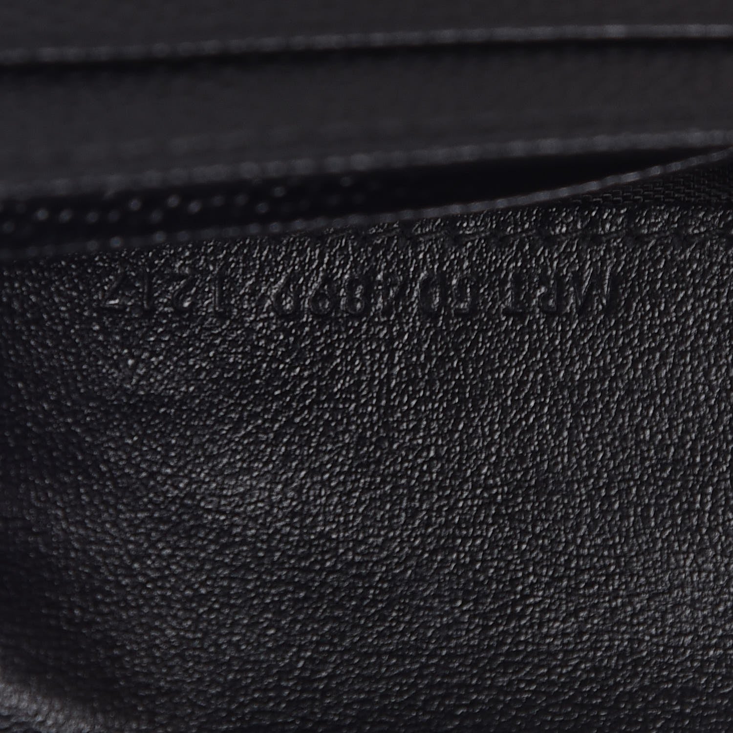Saint Laurent Grain De Poudre Matelasse Chevron Monogram Card Case Black 7 of 8