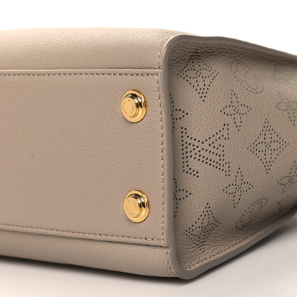 Louis Vuitton Mahina On My Side PM Galet 9 of 9