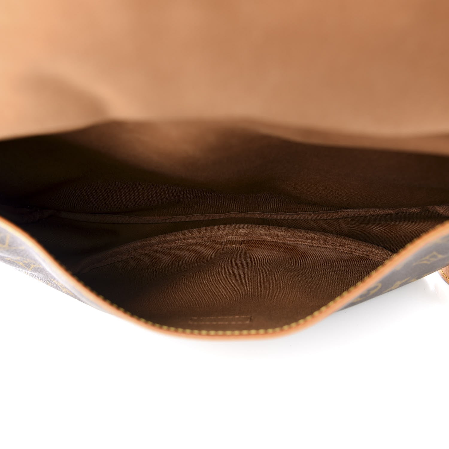 Louis Vuitton Monogram Saumur 30 4 of 9