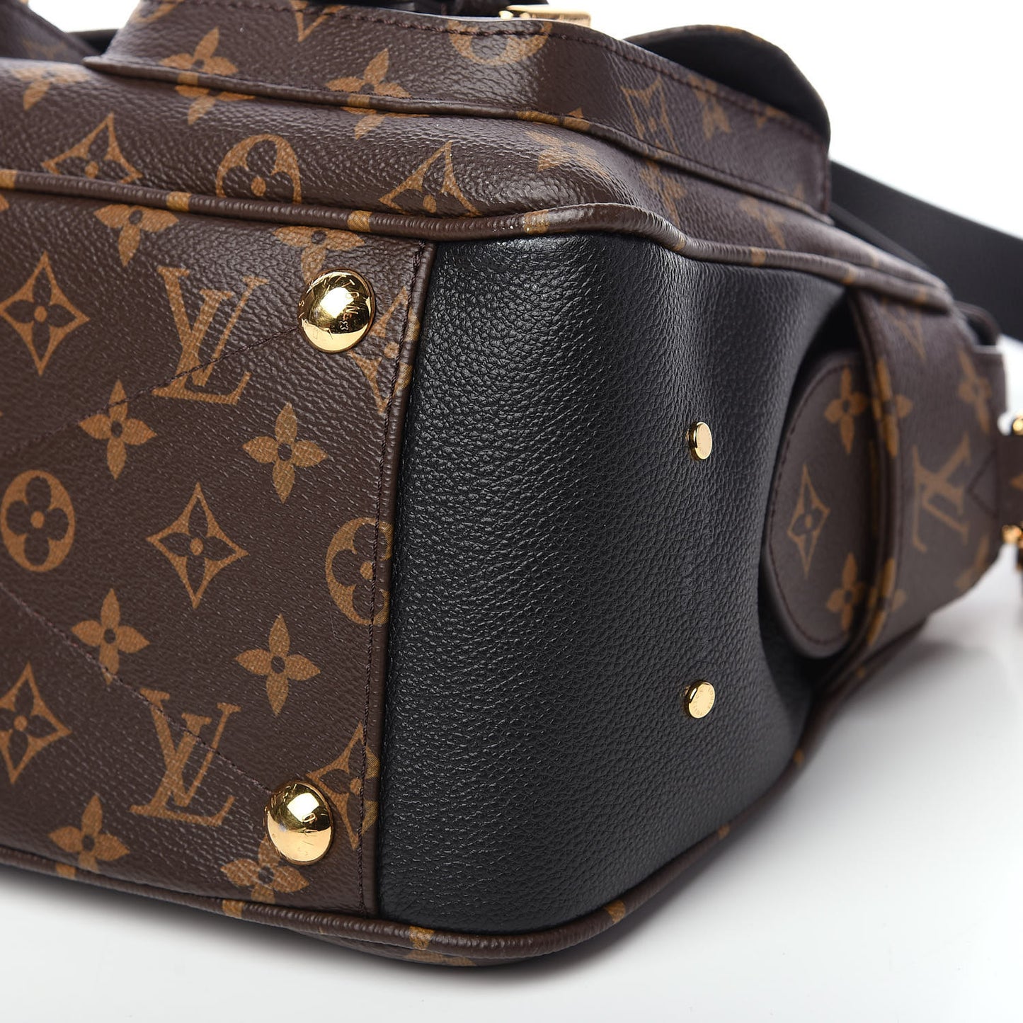 Monogram Manhattan NM Black