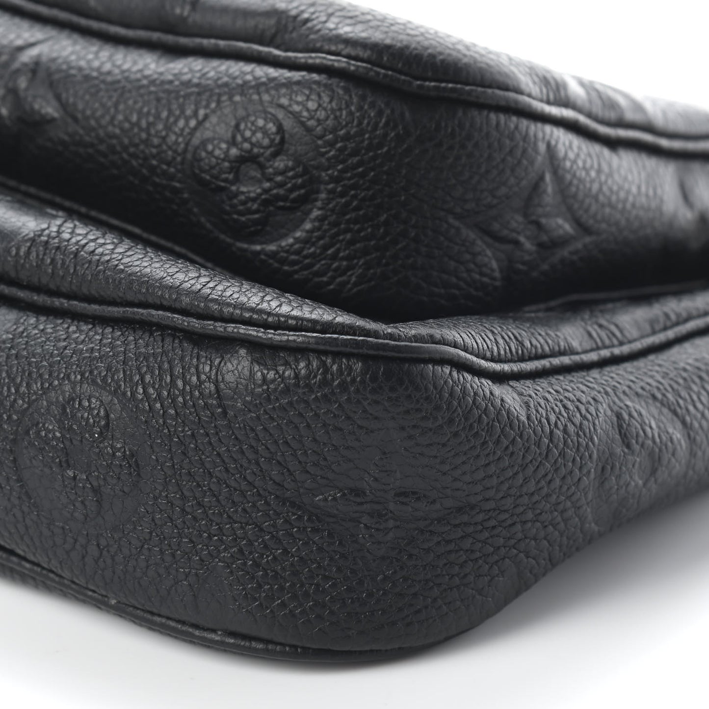 Empreinte Monogram Giant Multi Pochette Accessories Black