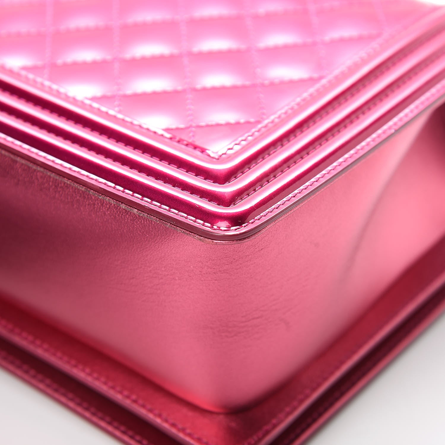 Chanel Metallic Patent Quilted New Medium Boy Flap Fuchsia 11 of 16