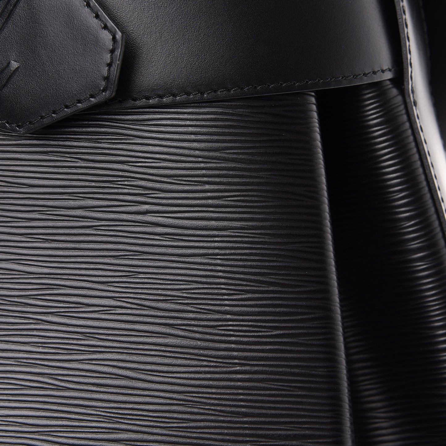 Epi Sac D'Epaule GM Black