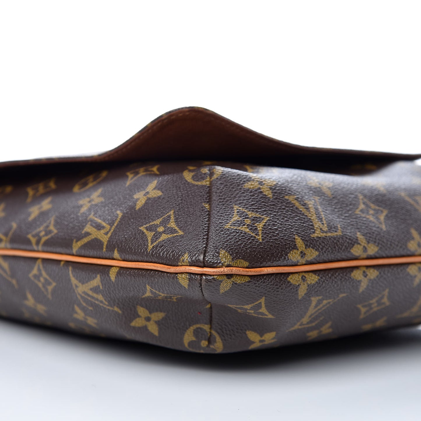 Monogram Musette GM