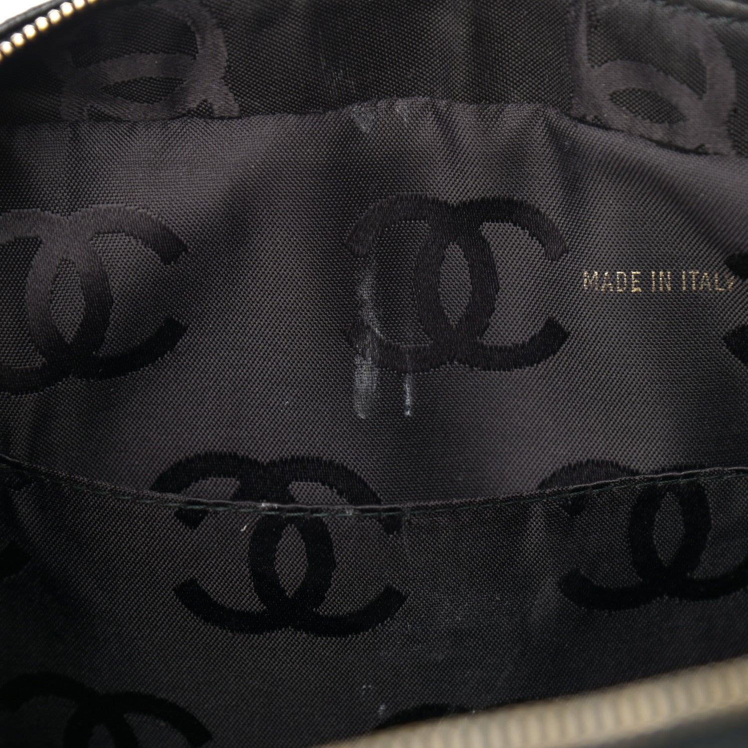 Chanel Caviar Chevron Quilted Camera Case Black 14 of 15