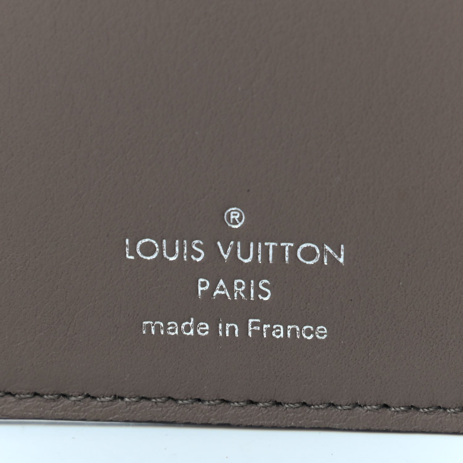 Louis Vuitton Taurillon Capucines Compact Wallet Magnolia 7 of 9