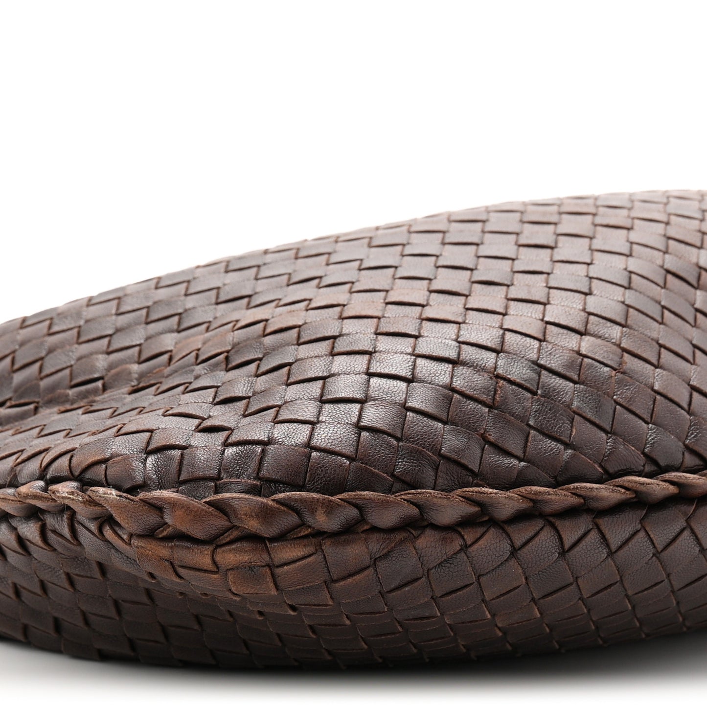 Nappa Intrecciato Medium Veneta Hobo Maple