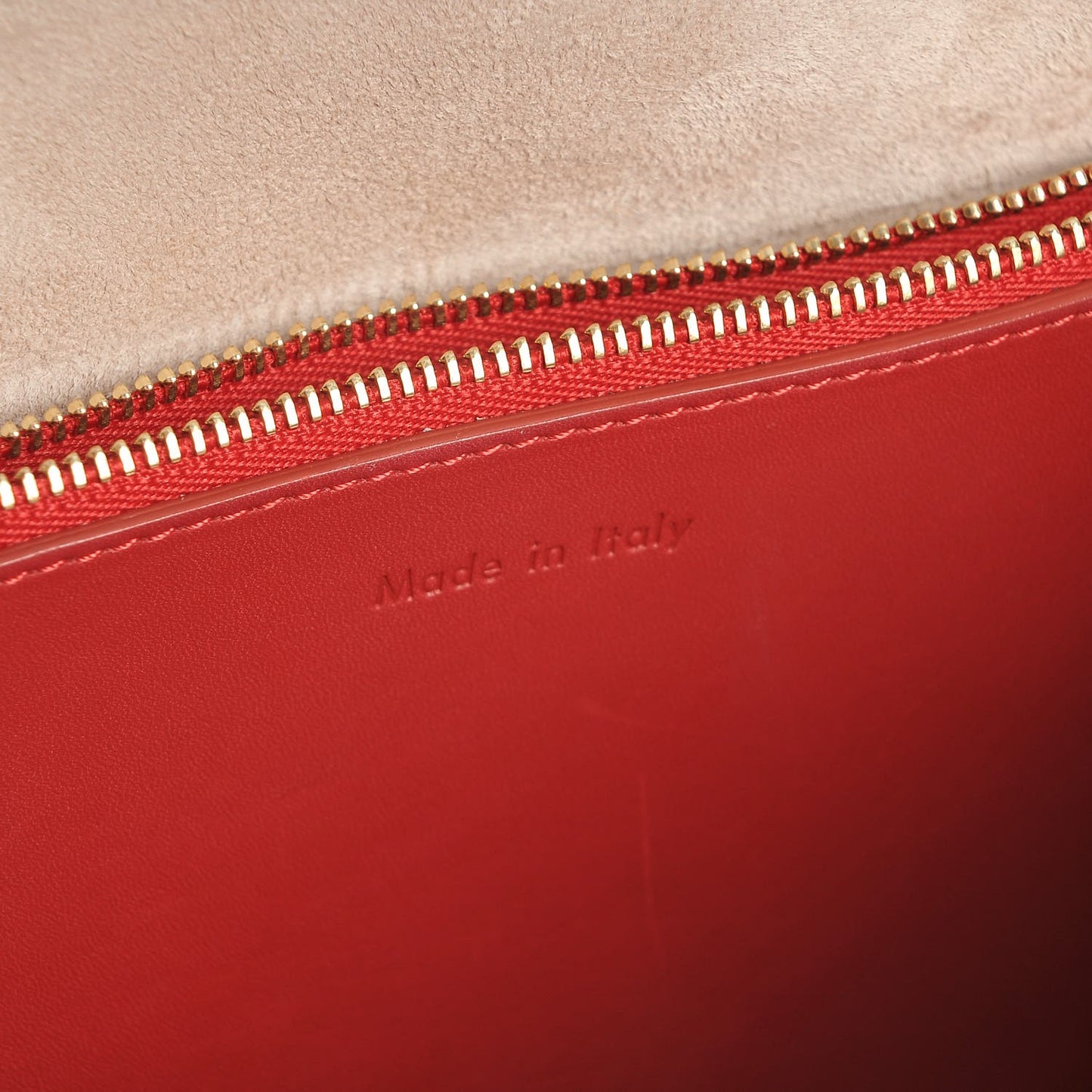 Calfskin Blade Flap Bright Red
