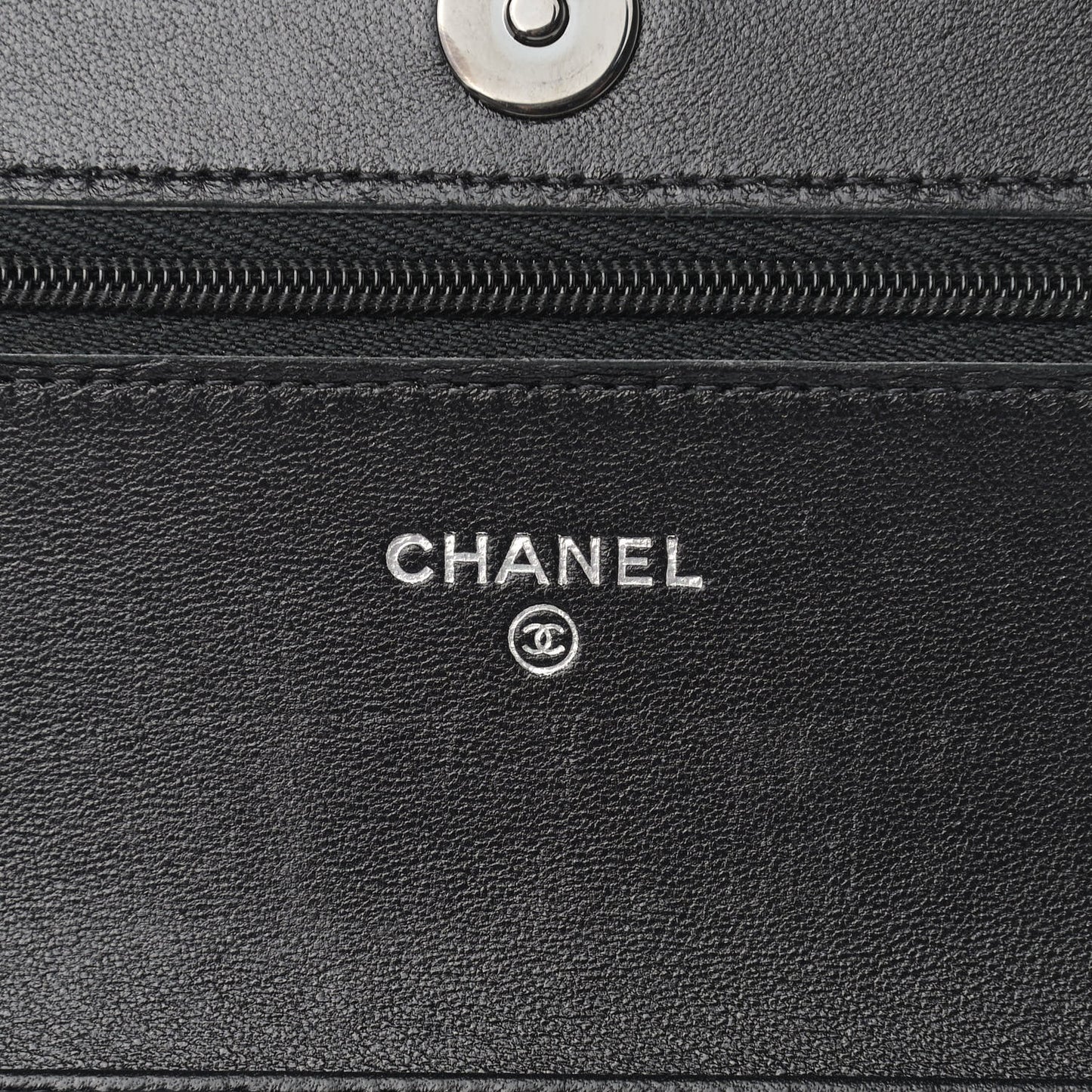Lambskin Quilted Wallet On Chain WOC So Black