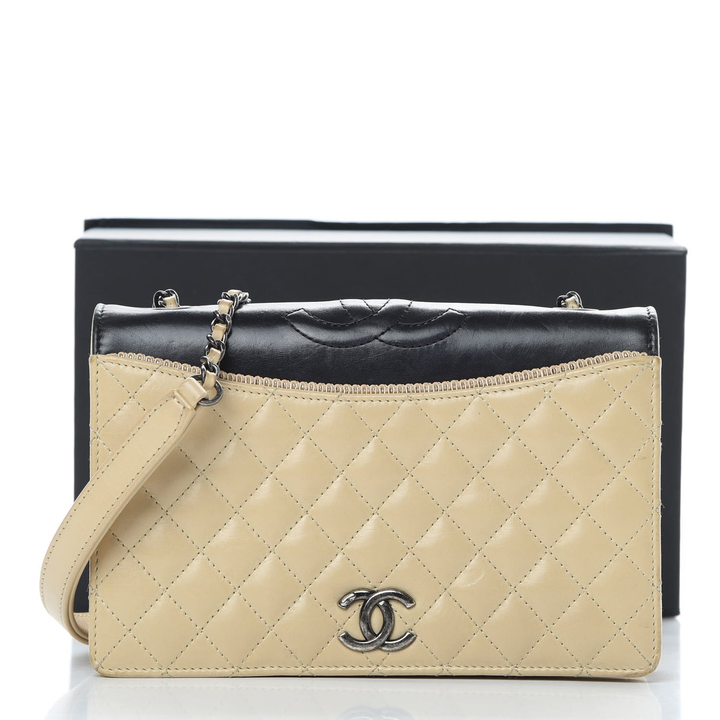 Calfskin Quilted Small Ballerine Flap Beige Black