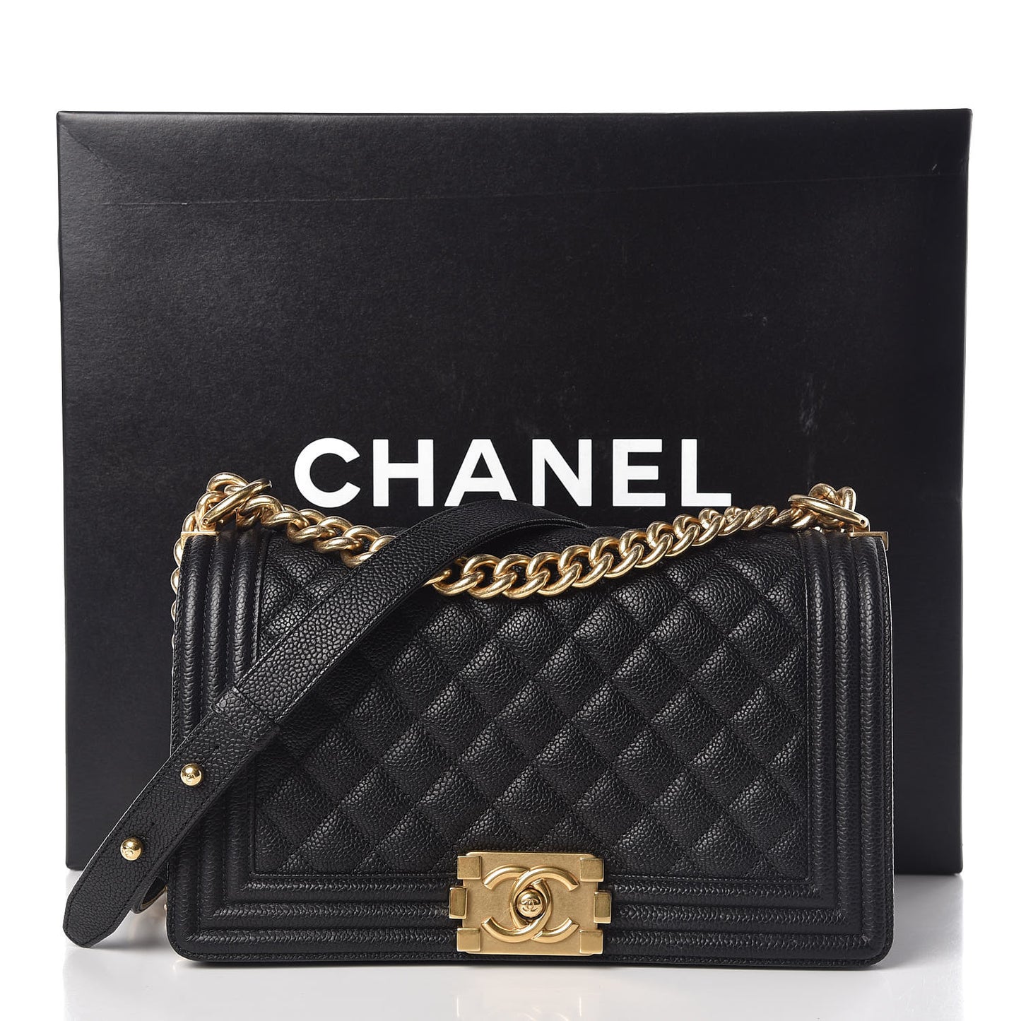 Caviar Quilted Medium Boy Flap Black
