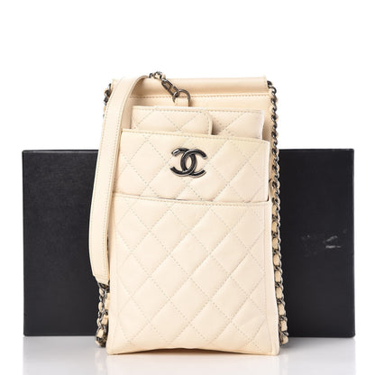 Chanel Calfskin Quilted CC Waiter Clutch Clutch With Chain White 9 of 9
