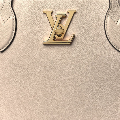 Louis Vuitton Grained Calfskin Lockme Shopper Greige 7 of 16