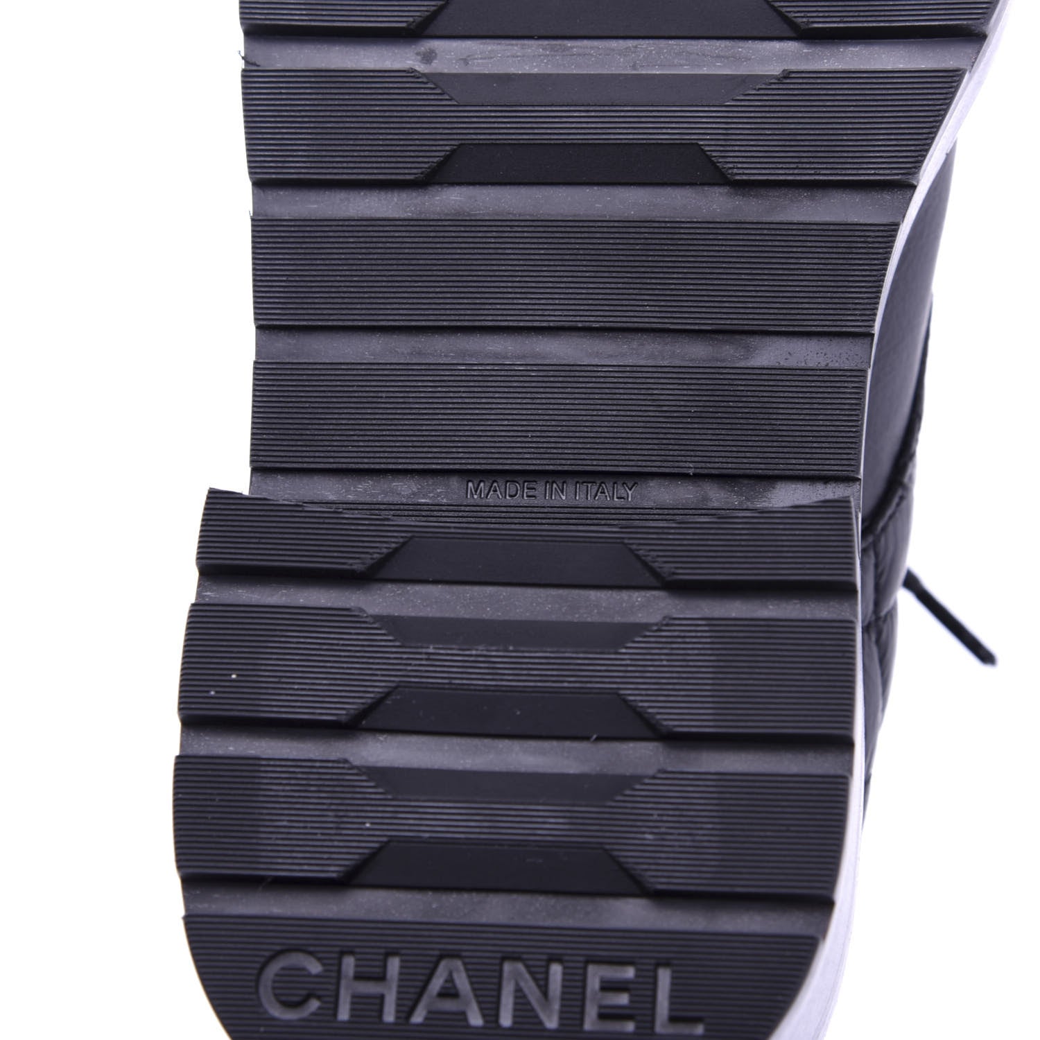 Chanel Shiny Goatskin Calfskin Quilted Lace Up Combat Boots 35.5 Black 8 of 10