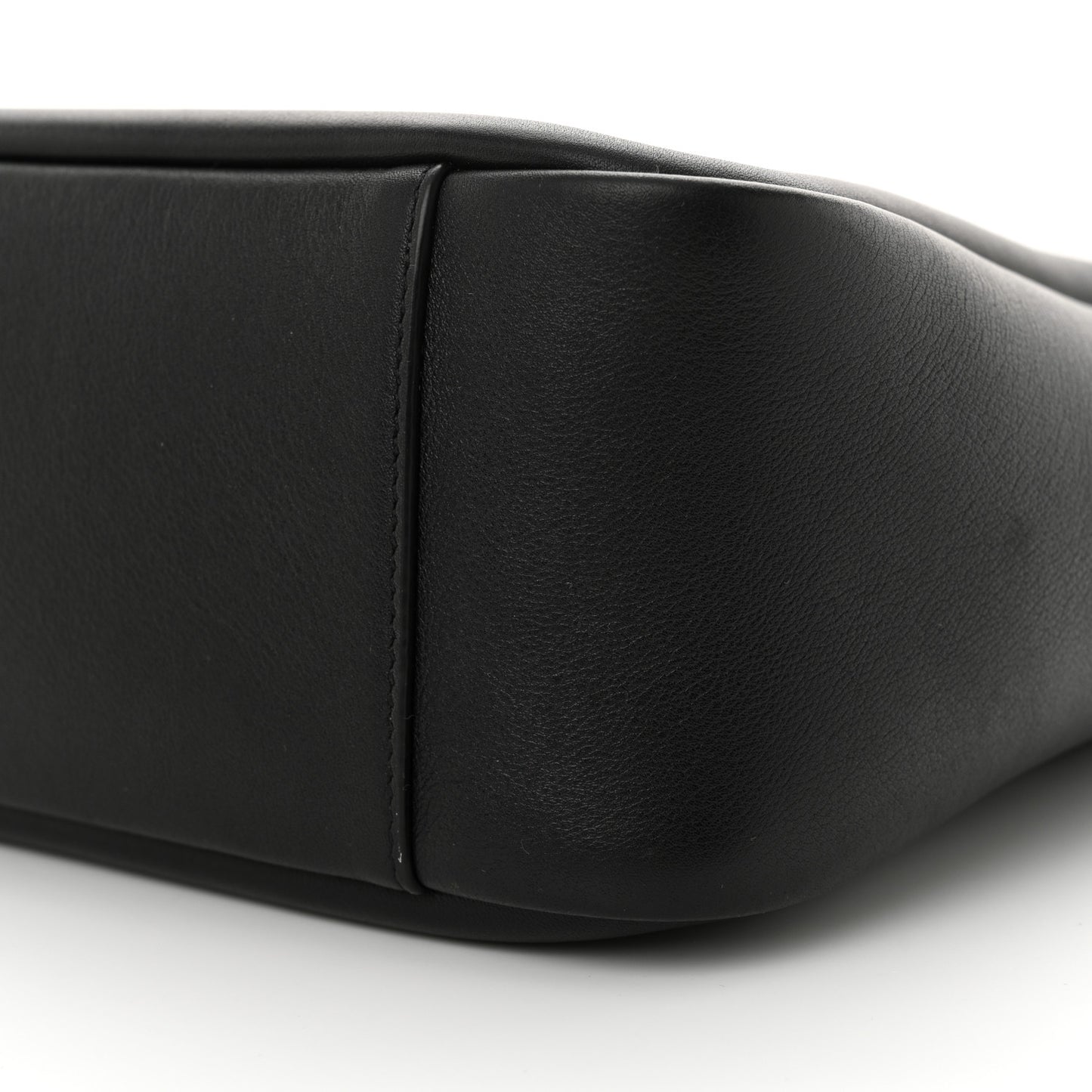 Smooth Calfskin Small Le 5 A 7 Soft Hobo Black