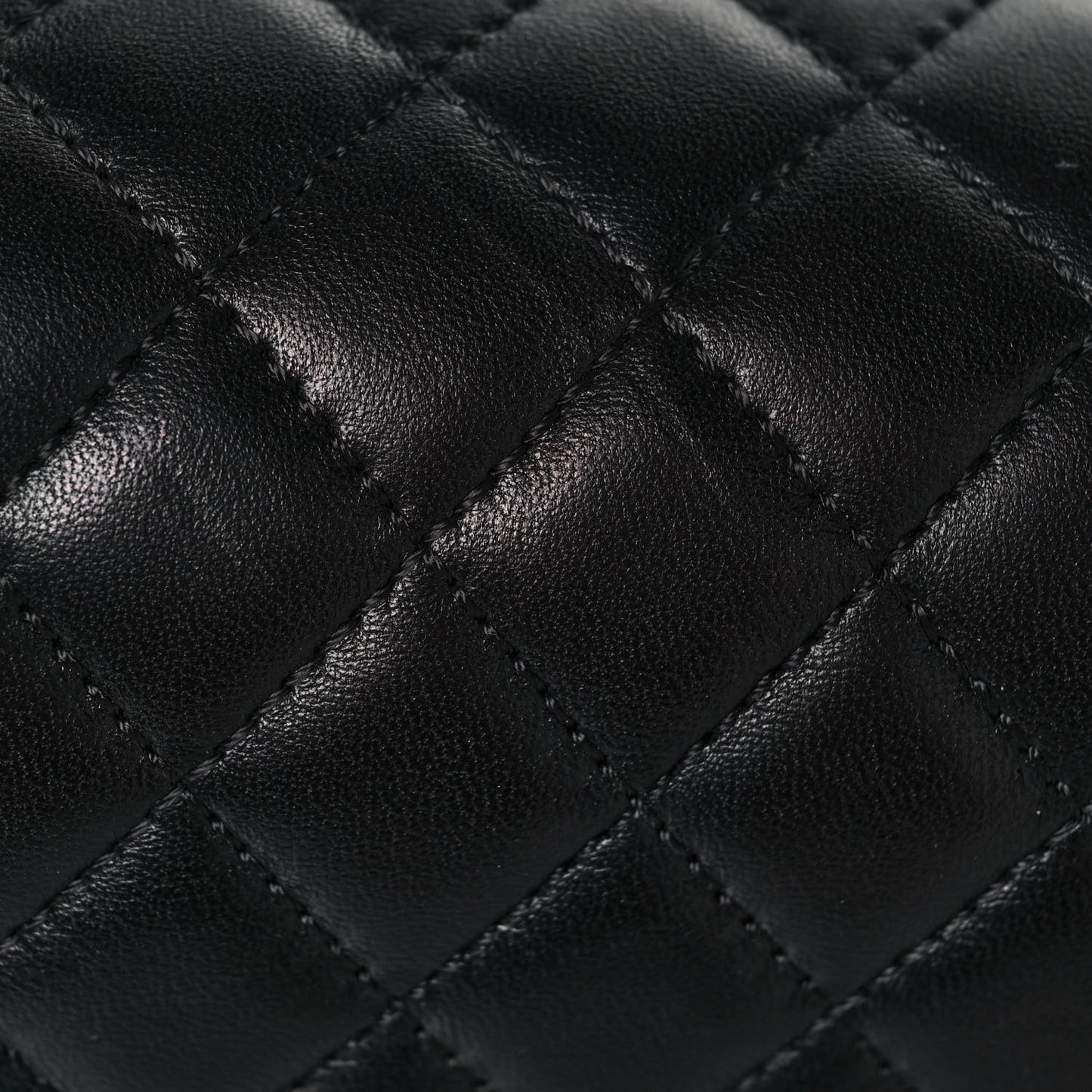 Lambskin Quilted Medium Boy Flap Black