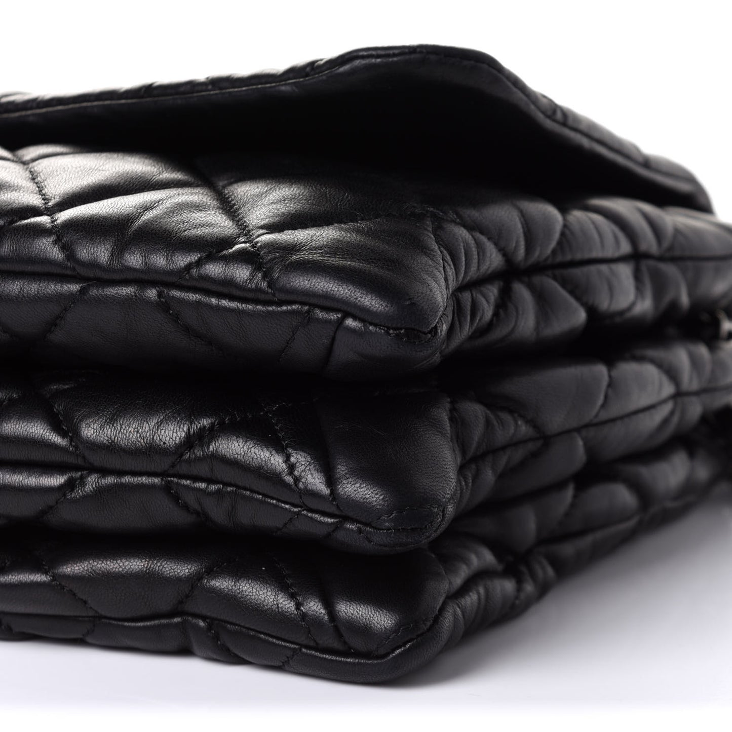 Lambskin Quilted Maxi Chanel 3 Flap Black