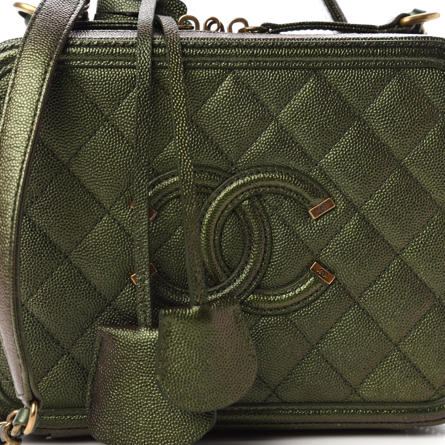 Chanel Iridescent Caviar Quilted Medium CC Filigree Vanity Case Green 10 of 11