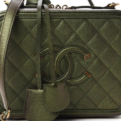 Chanel Iridescent Caviar Quilted Medium CC Filigree Vanity Case Green 10 of 11